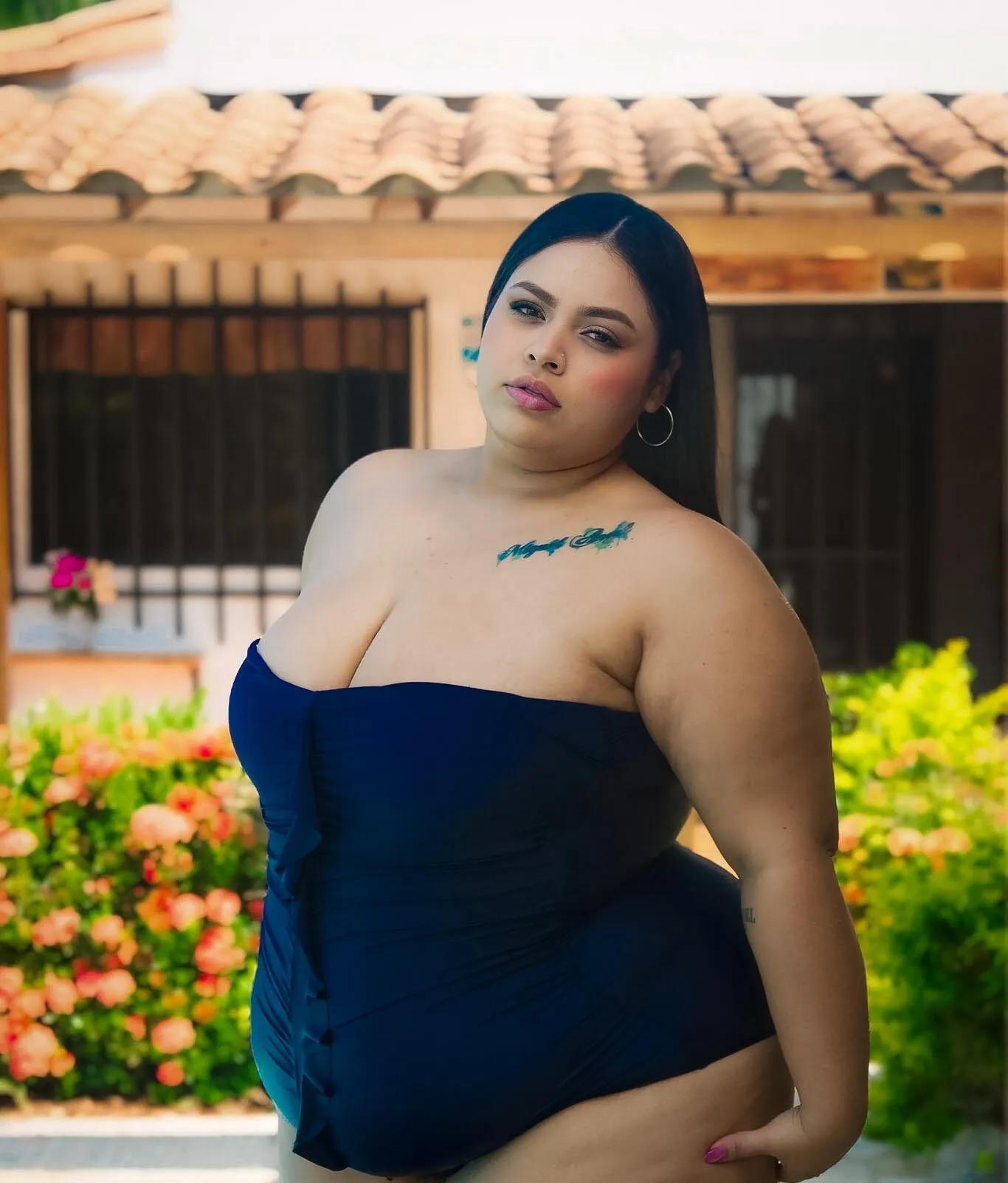 Performer Maya_curvy Photo 11