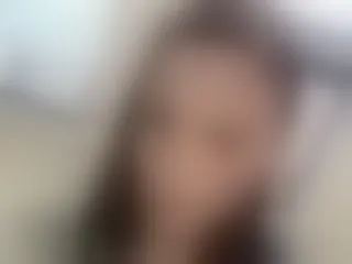 Image de profil du modèle de webcam RavenLuxx