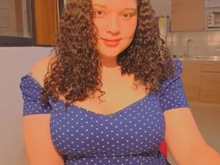 Imagen de perfil de modelo de cámara web de BellaClever