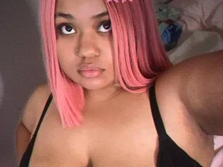 Image de profil du modèle de webcam MissNoemii444