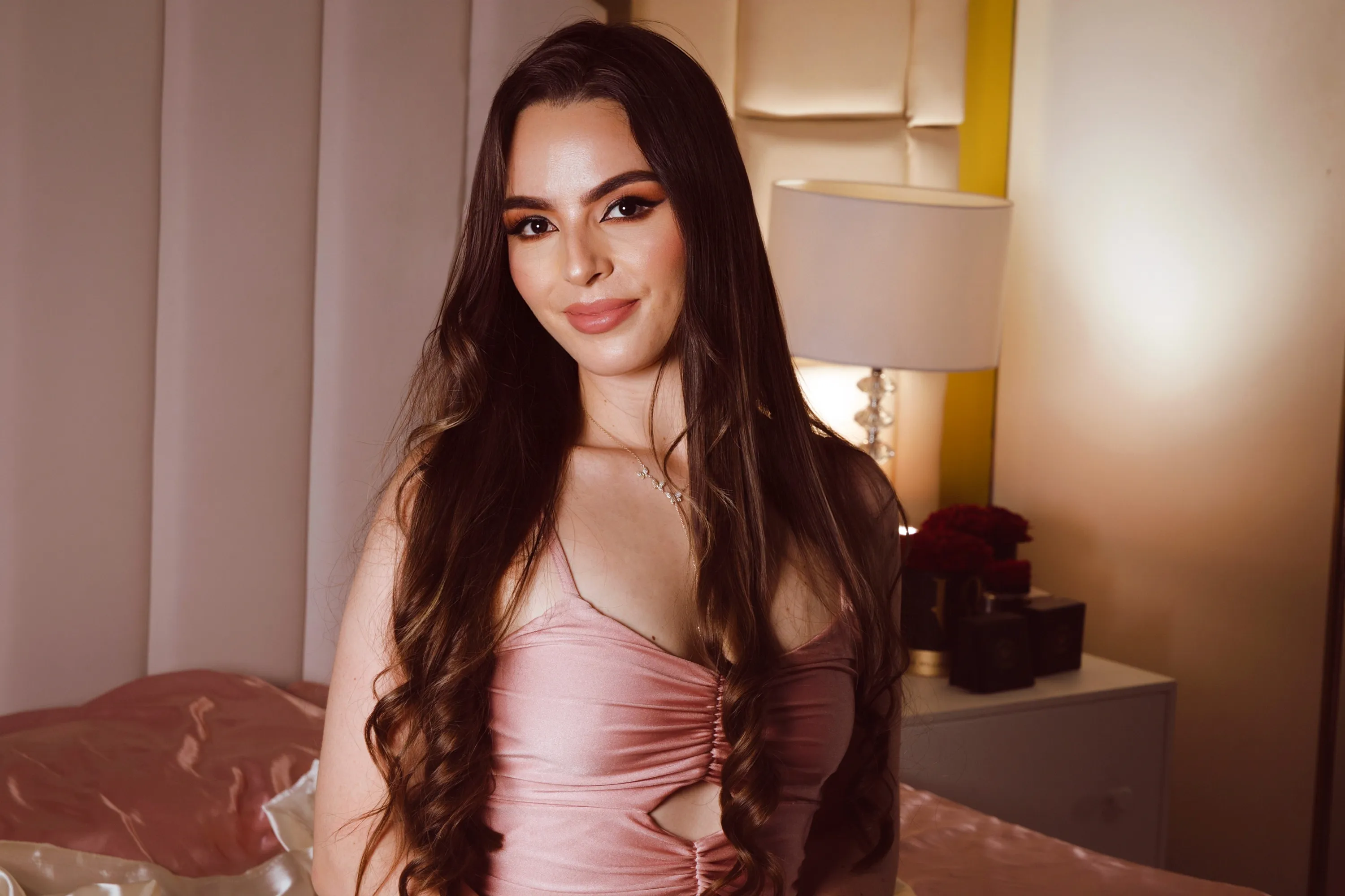 Performer MarDiaz Photo 4