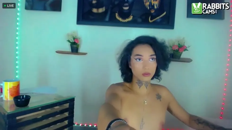 Artist DariannaAtehortua Video 1