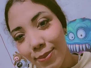 Imagen de perfil de modelo de cámara web de Emma_133