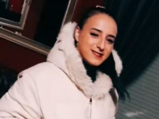 Imagen de perfil de modelo de cámara web de KATYIE