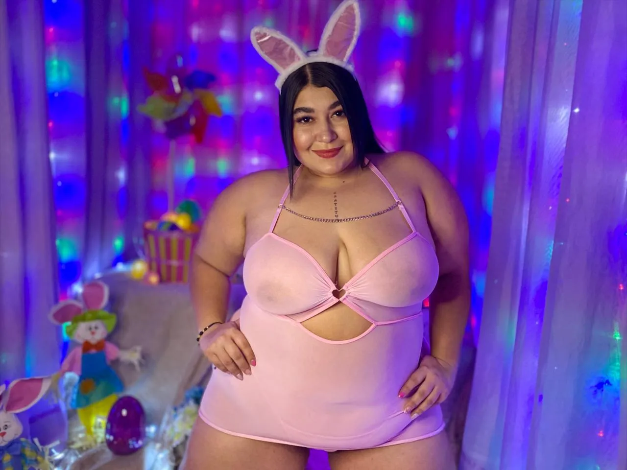Performer Mia_Thick Photo 9