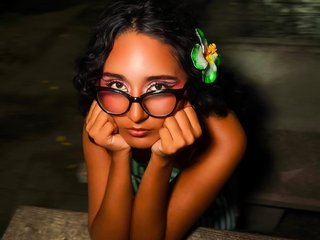 AmelieRosee profielfoto van cam model