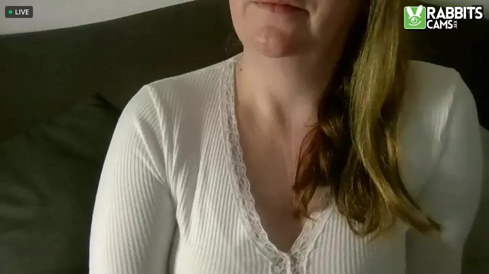 Darsteller Hornyhotwife83 Video 1