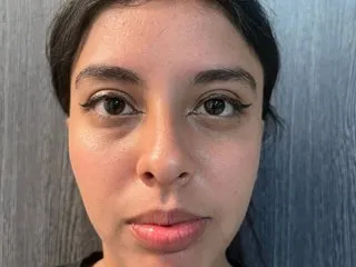Skinnykor profielfoto van cam model