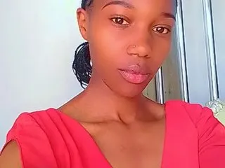 Petitpearl profilbild på webbkameramodell