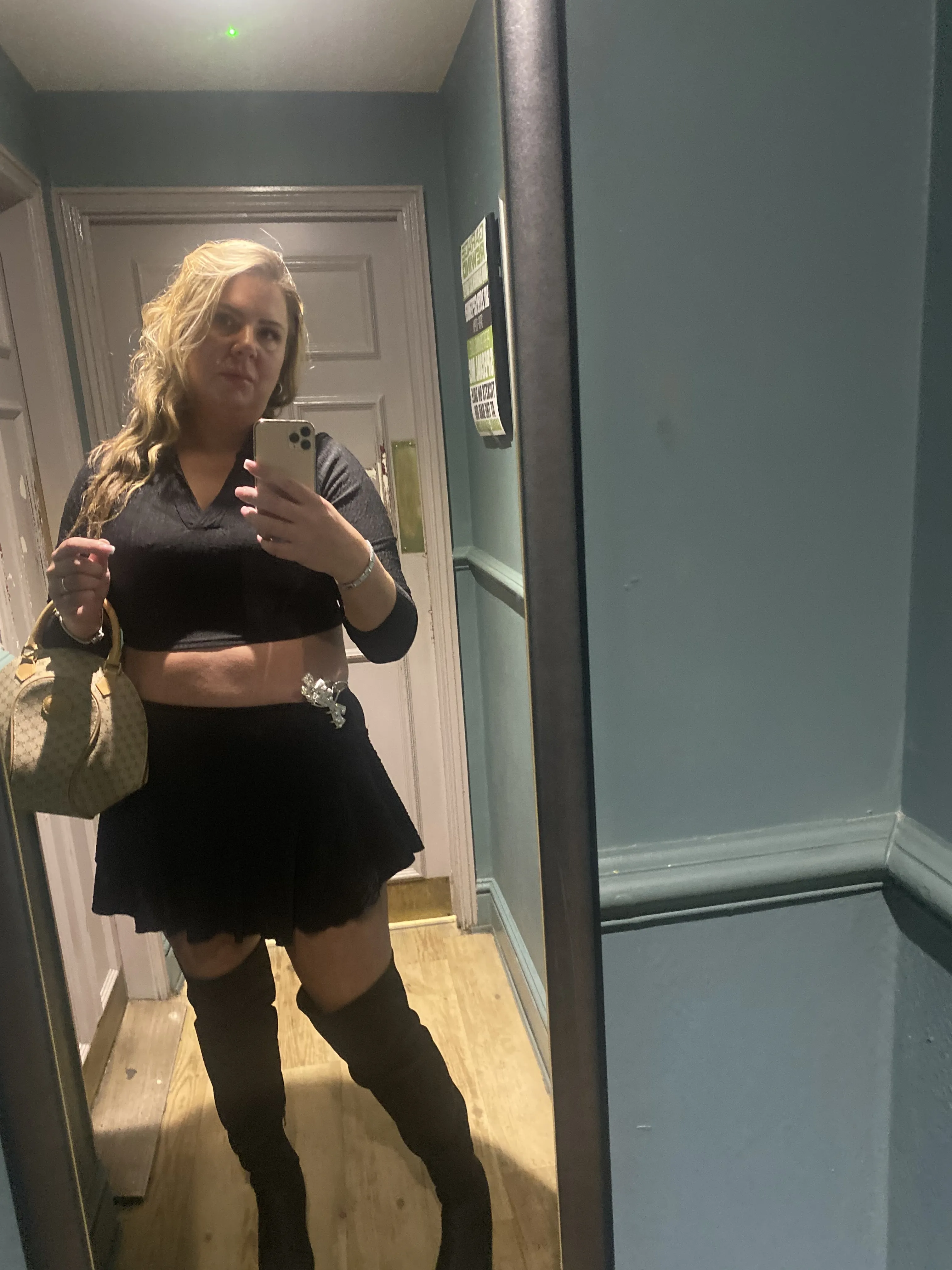 Performer Lou_bae Photo 5