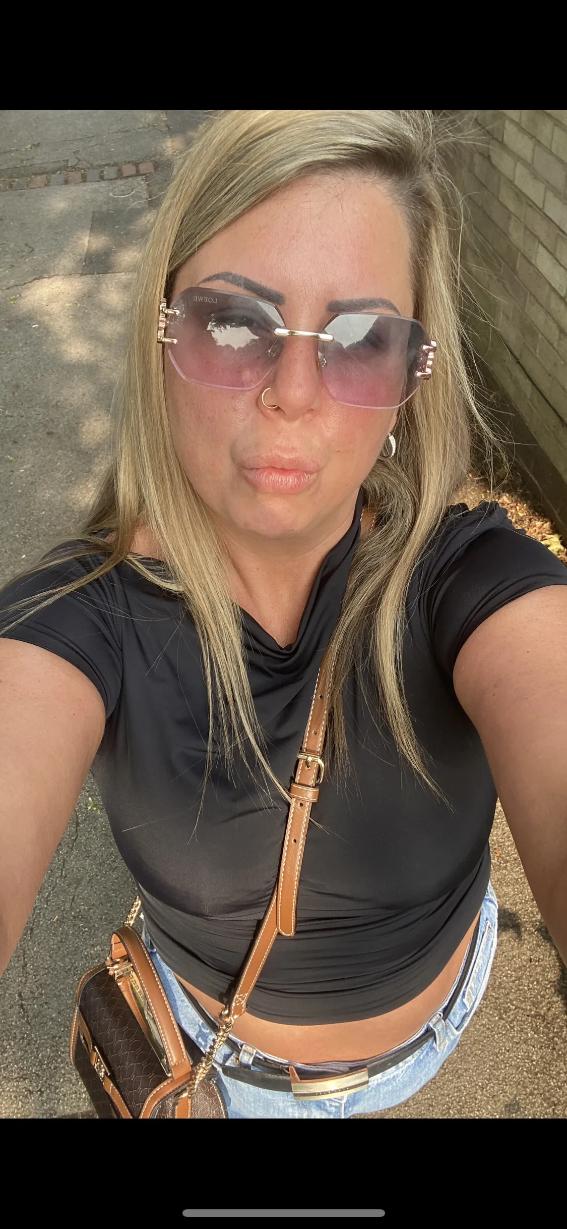 Performer Lou_bae Photo 2