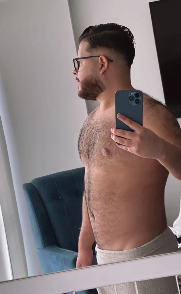 Performer Evanleon Photo 10