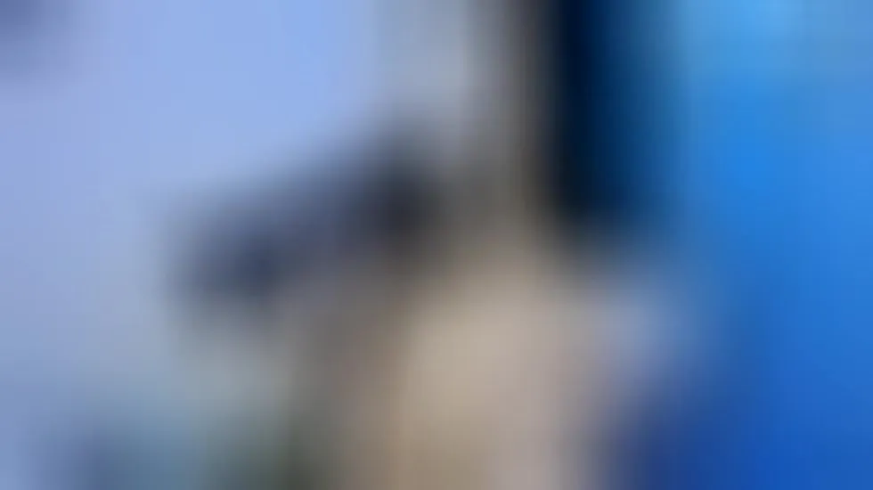 Performer London_rivers Video 1