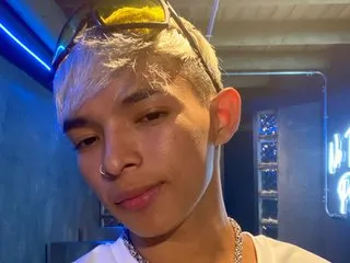 tonny_hot profielfoto van cam model