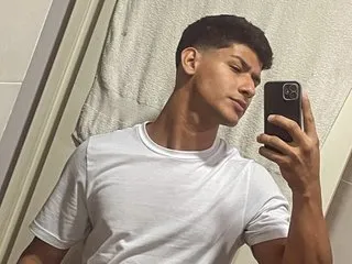 Image de profil du modèle de webcam Samt_0206