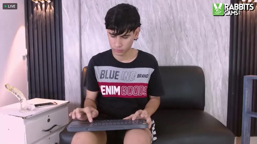 Interprete Kevin19Brooks Video 1