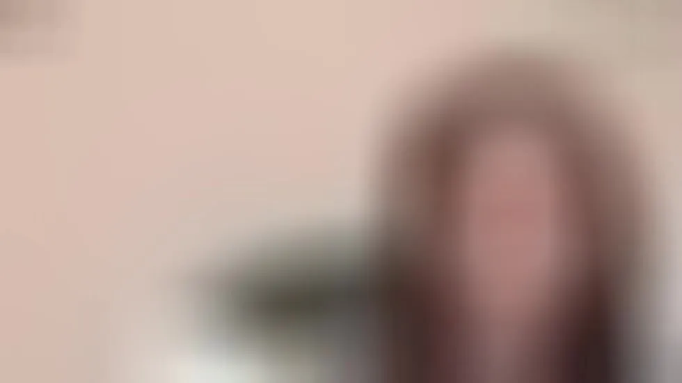 Intérprete NatalieGib Video 1