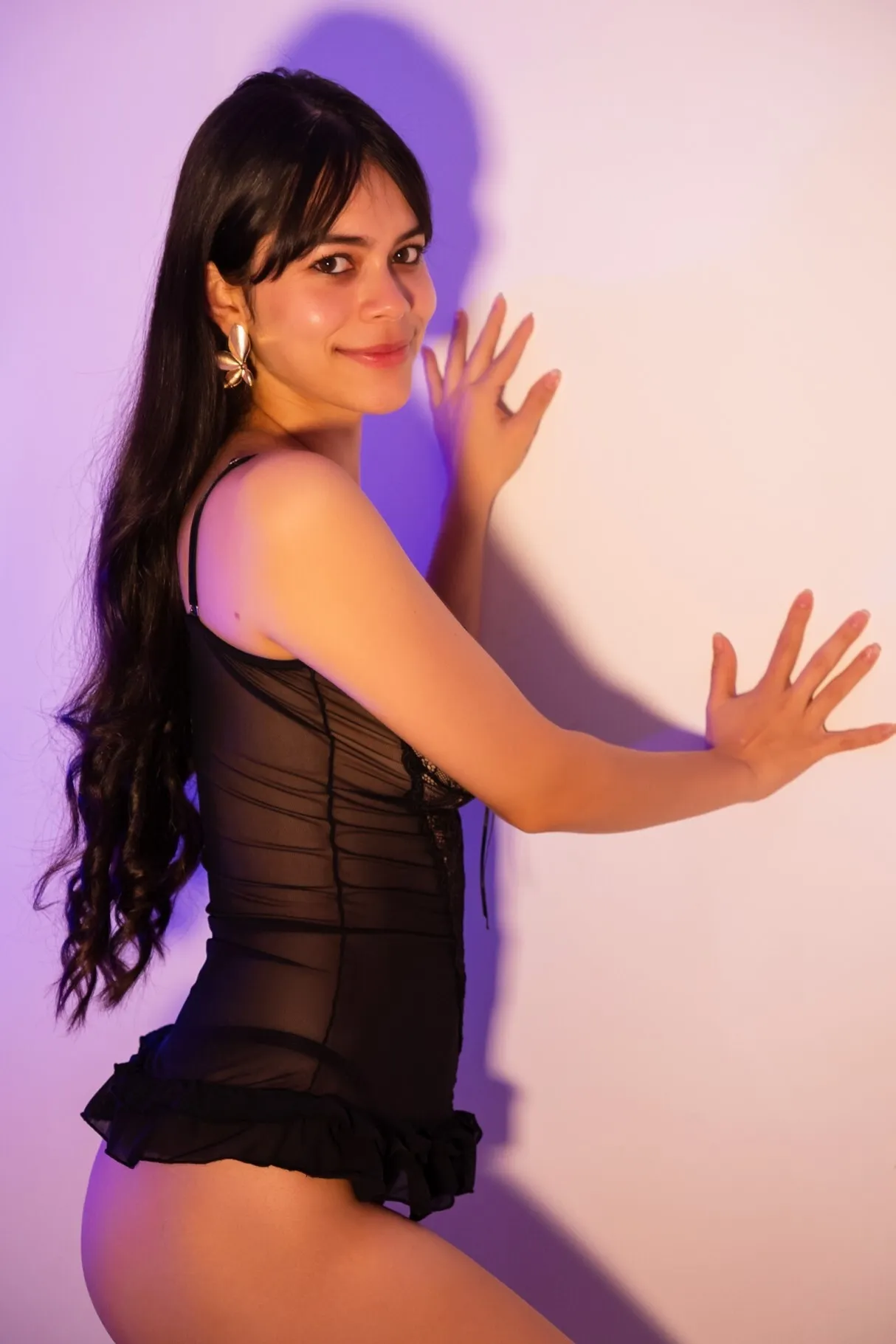 Performer AlanaBlavi Photo 5