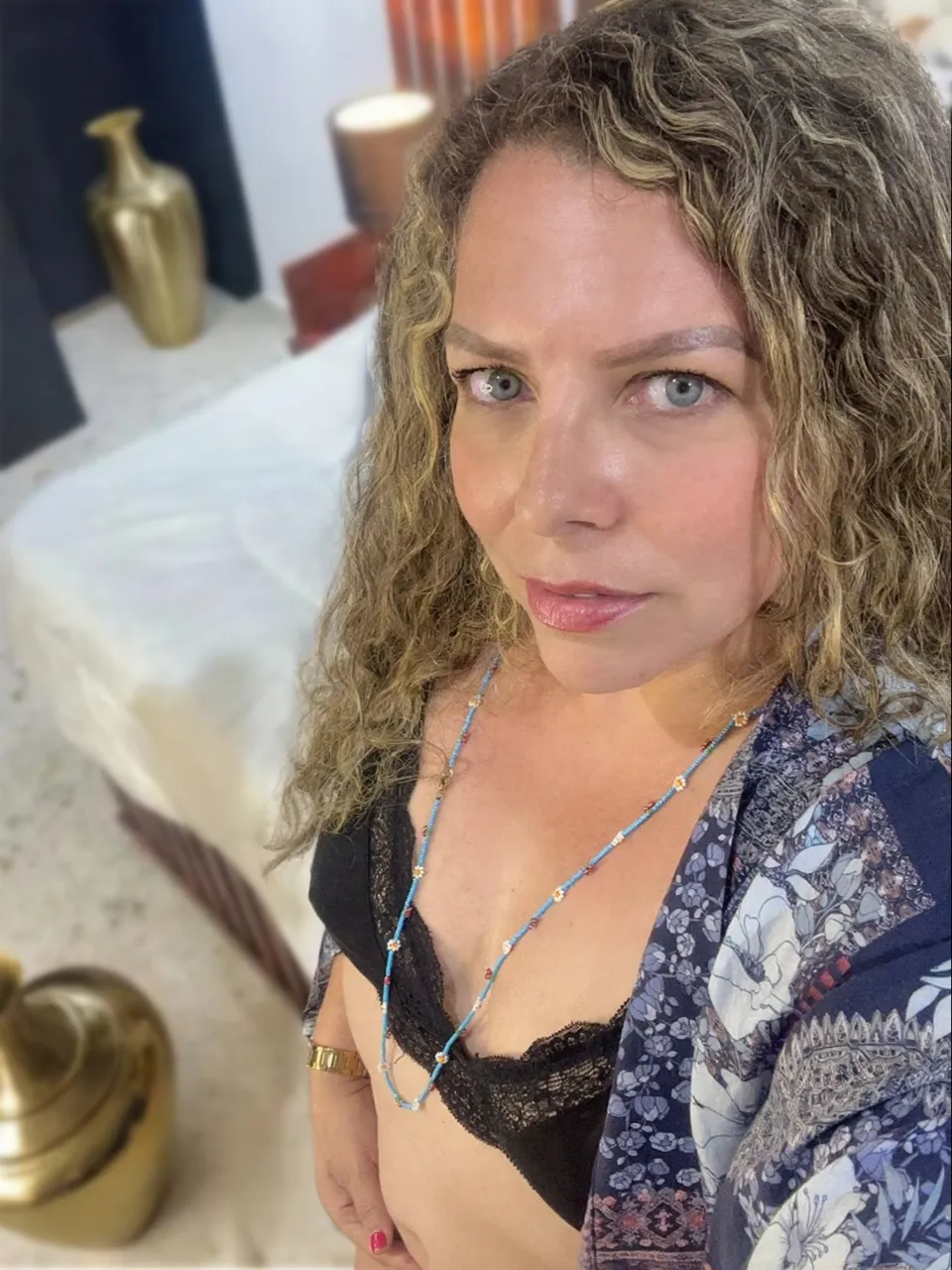 Interprète DominicaFrost Photo 6