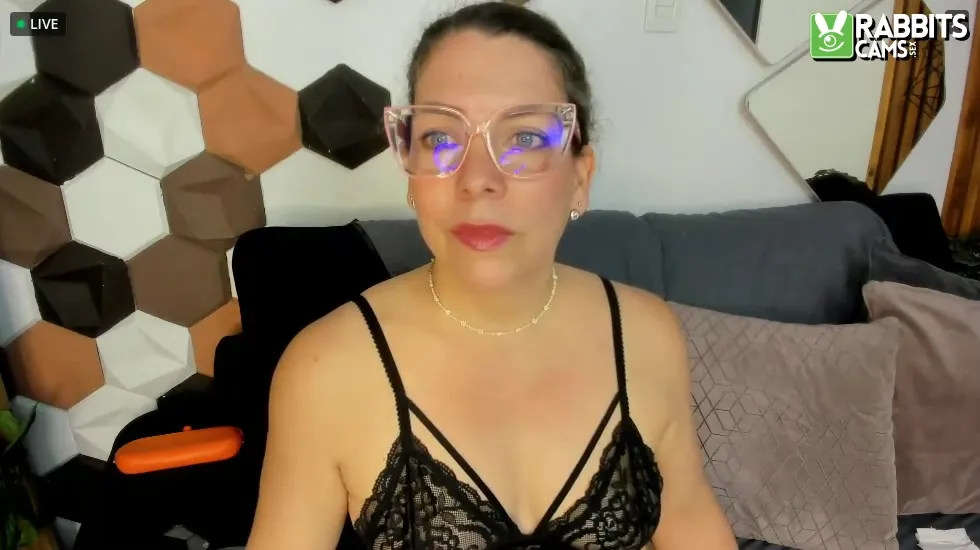 Artiest DominicaFrost Video 1