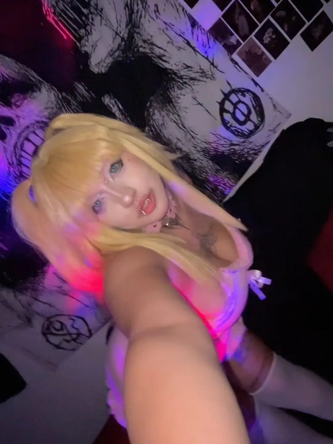 Artiest mankku_uwu Foto 8
