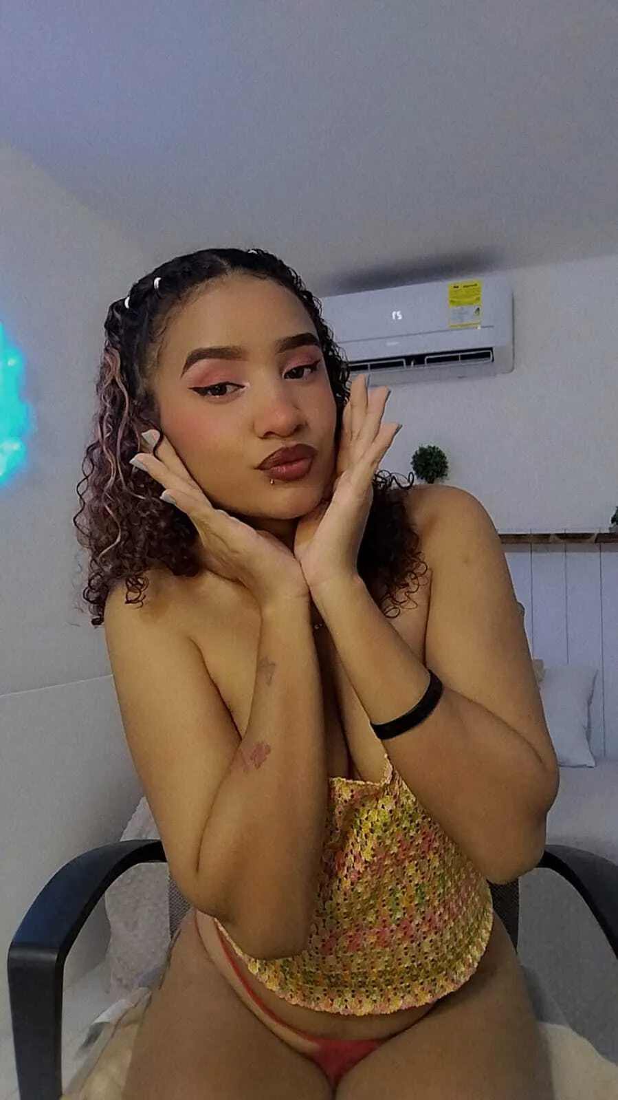 Performer AliceGrinnerk Photo 7