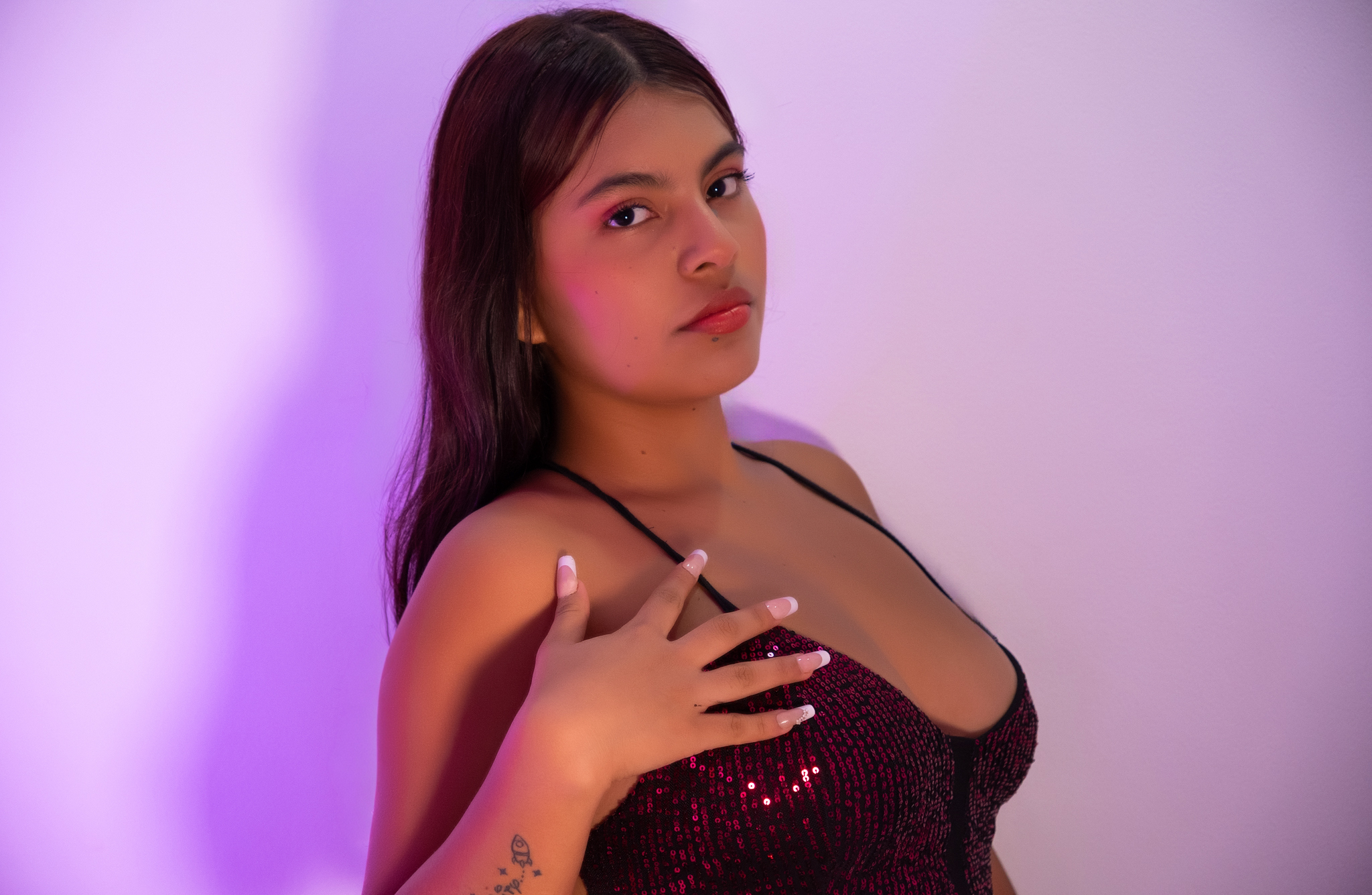 Performer Alyssa_Green Photo 1