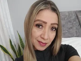 YenyBlaze immagine del profilo del modello di cam