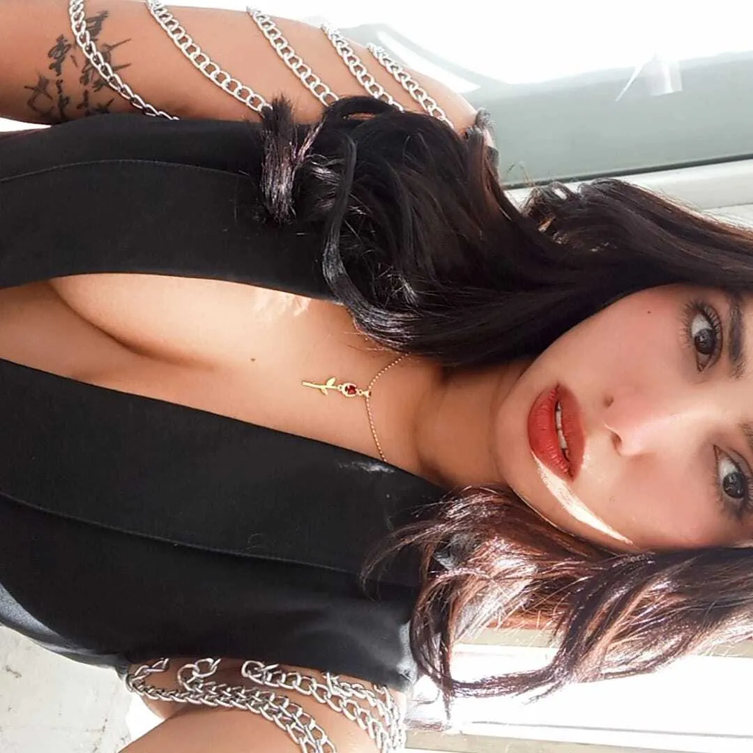 Artist evanialiia Foto 6