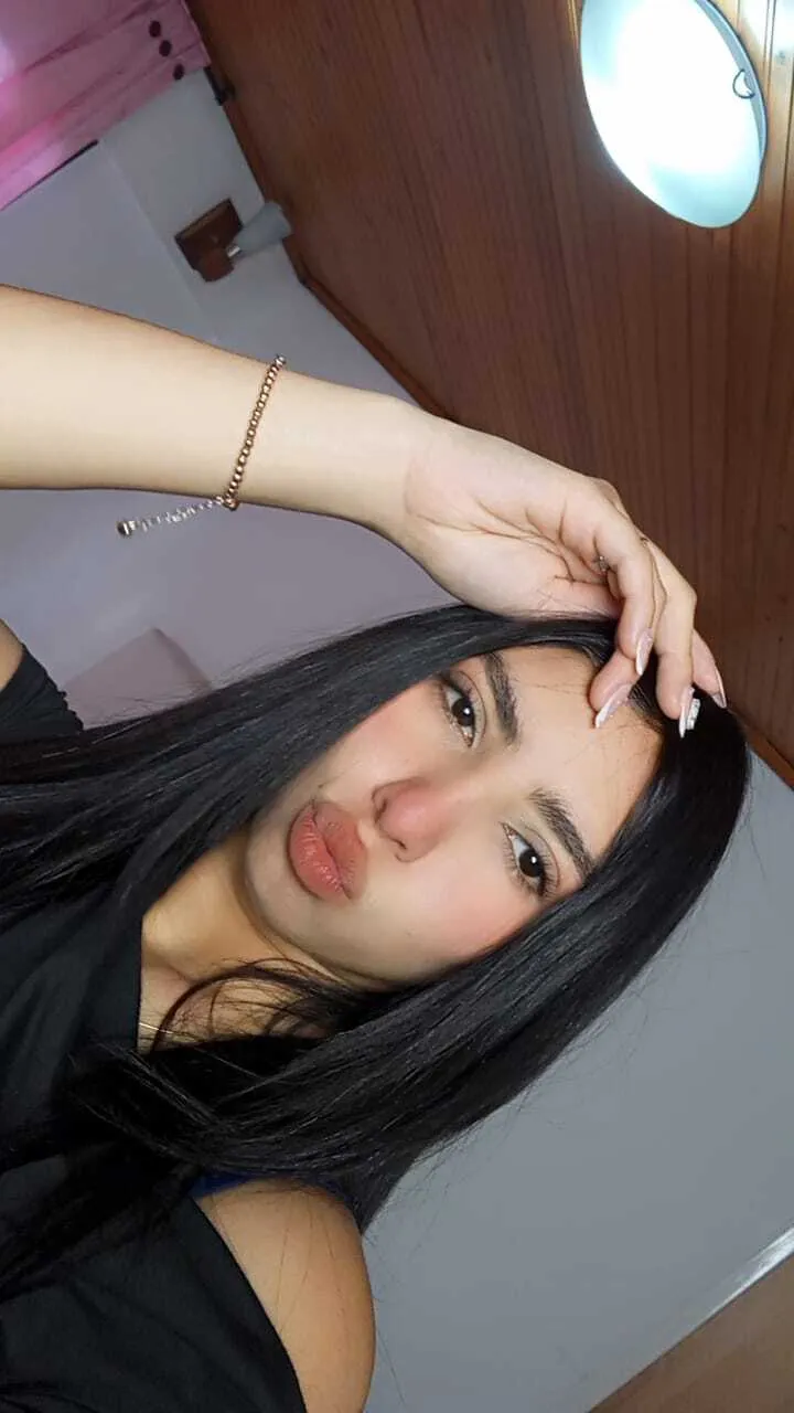 Artist evanialiia Foto 7