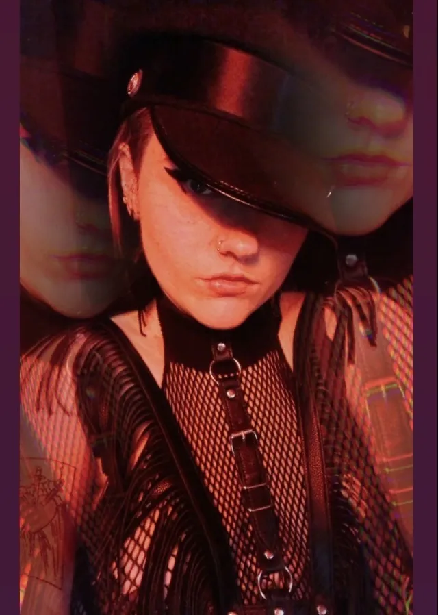 Interprète AngelWakes Photo 1