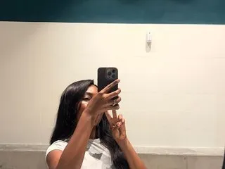 IvonneBrunettee