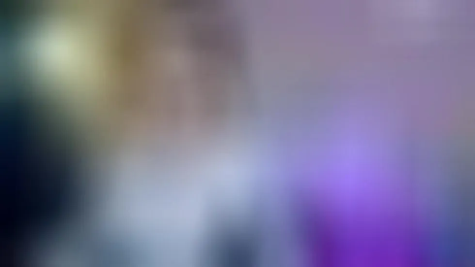 Intérprete EnglaDream Video 1
