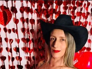 Karolyn_rousse cam model profile picture