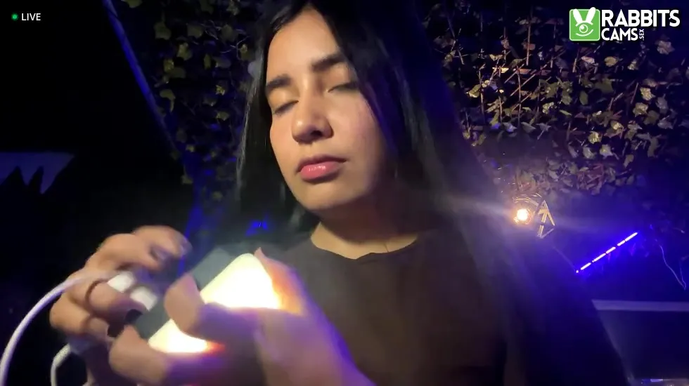 Interprète HaileyBaldwon Vidéo 1