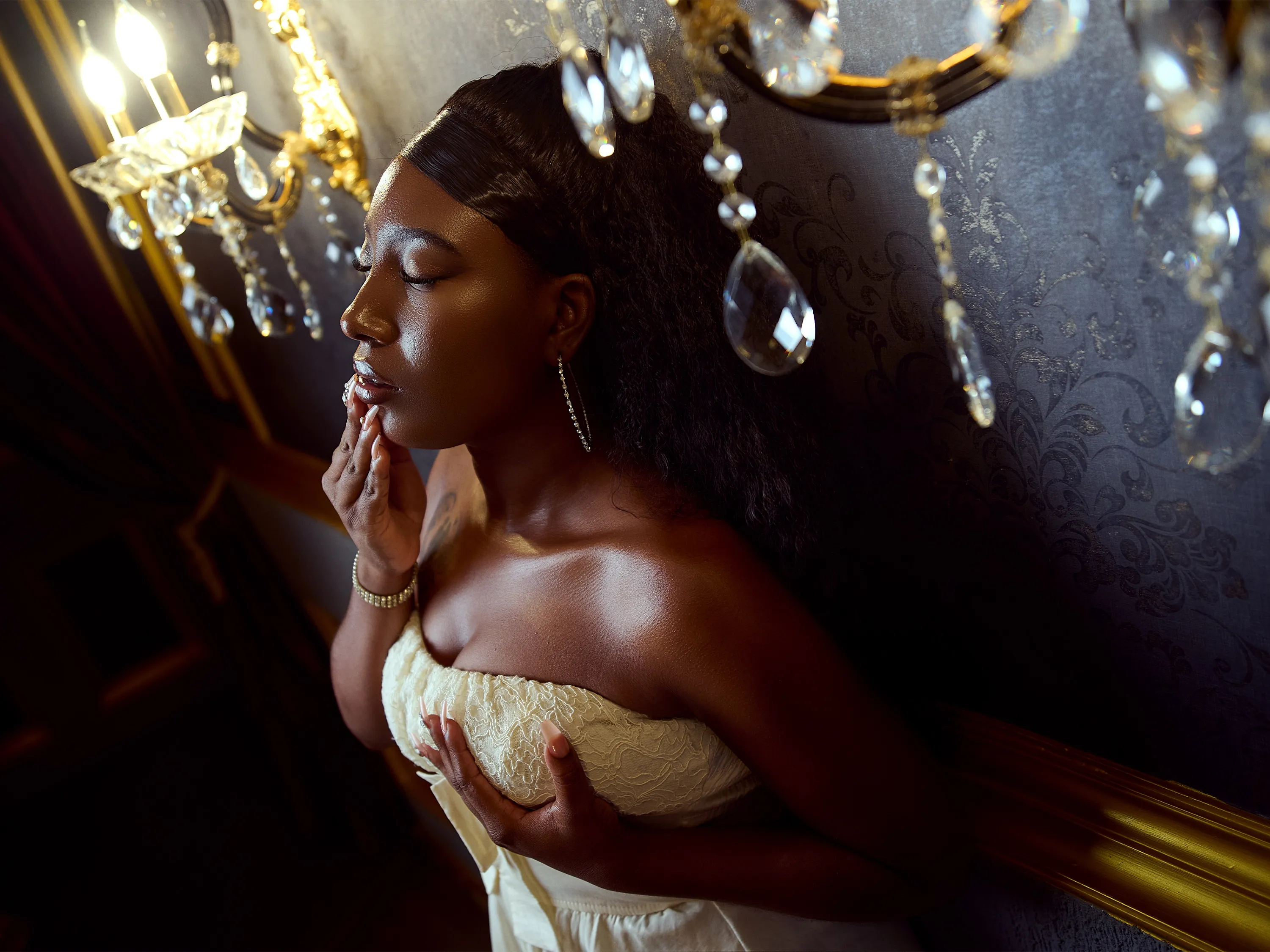 Performer ashleyhensonn Photo 4