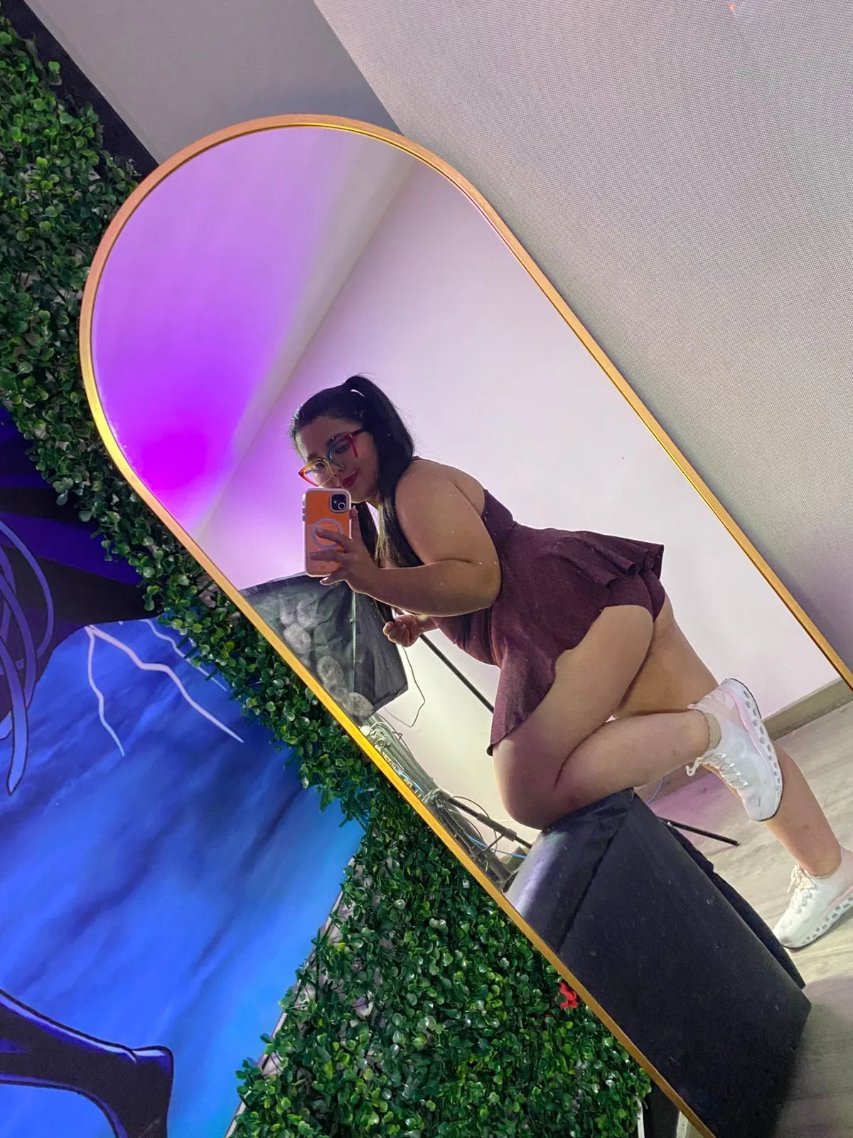 Utøver MikaelaJoness Bilde 9