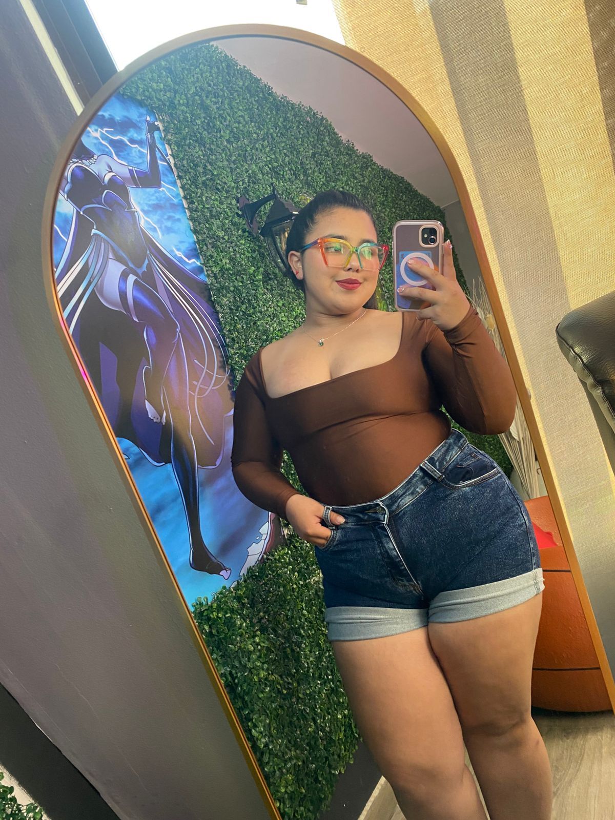 Utøver MikaelaJoness Bilde 1