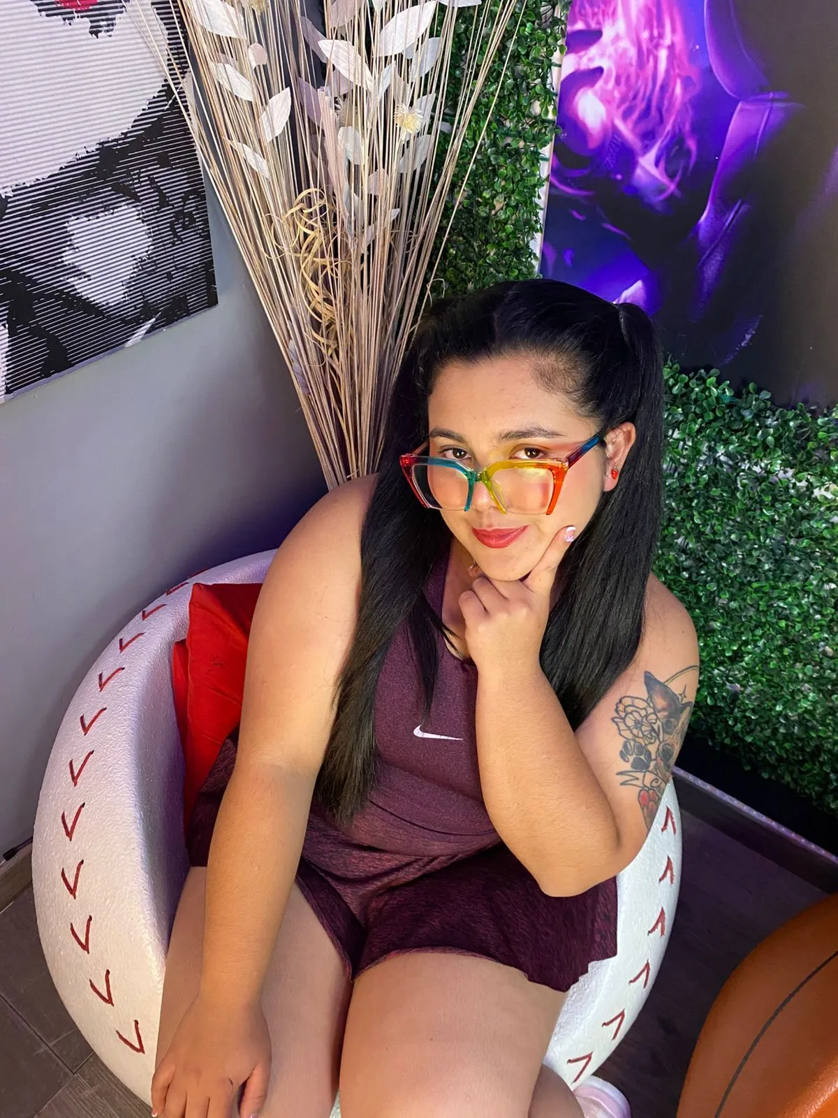 Utøver MikaelaJoness Bilde 10