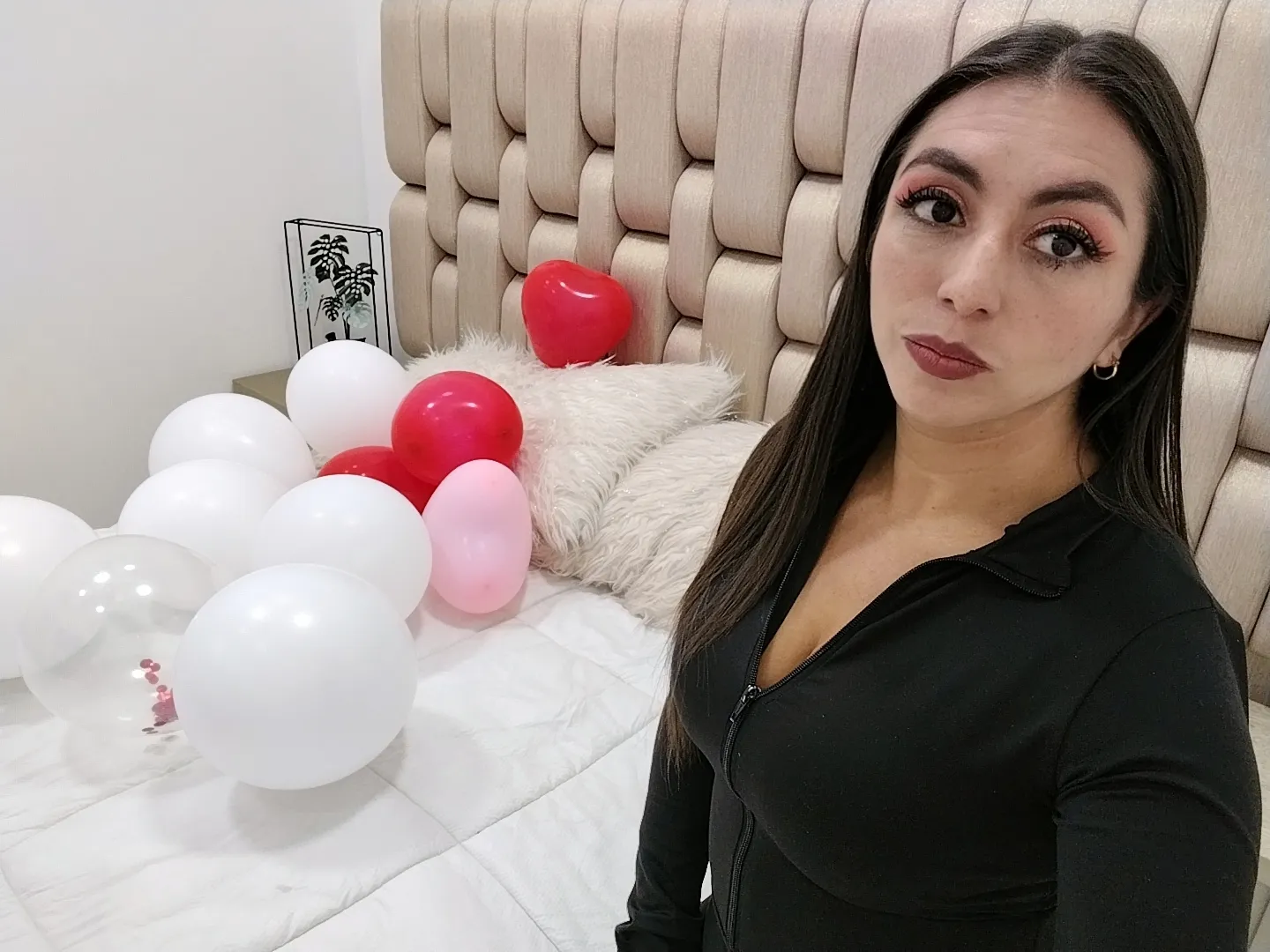 Utøver Ambher_Lux Bilde 10