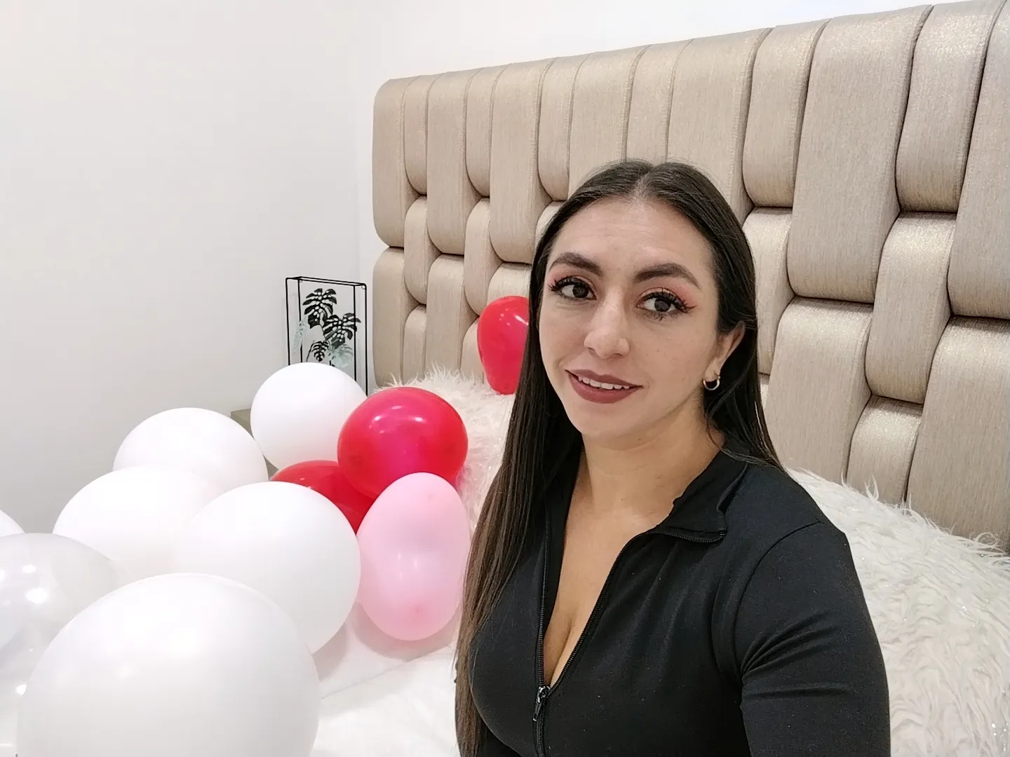 Utøver Ambher_Lux Bilde 11