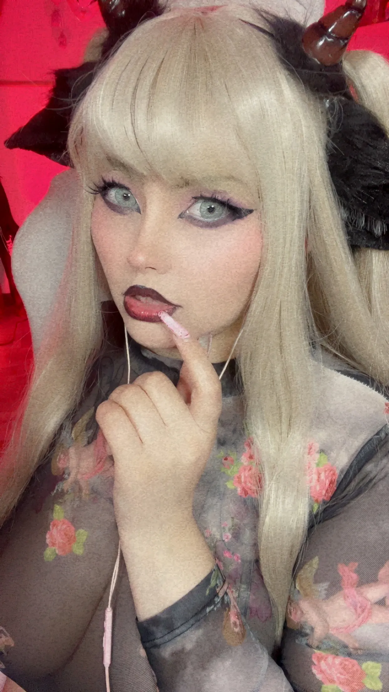 Performer Alyssa_Romanova Photo 7