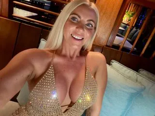 AlyssaWolf cam model profile picture