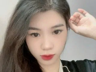 SophiaBee profilbild på webbkameramodell