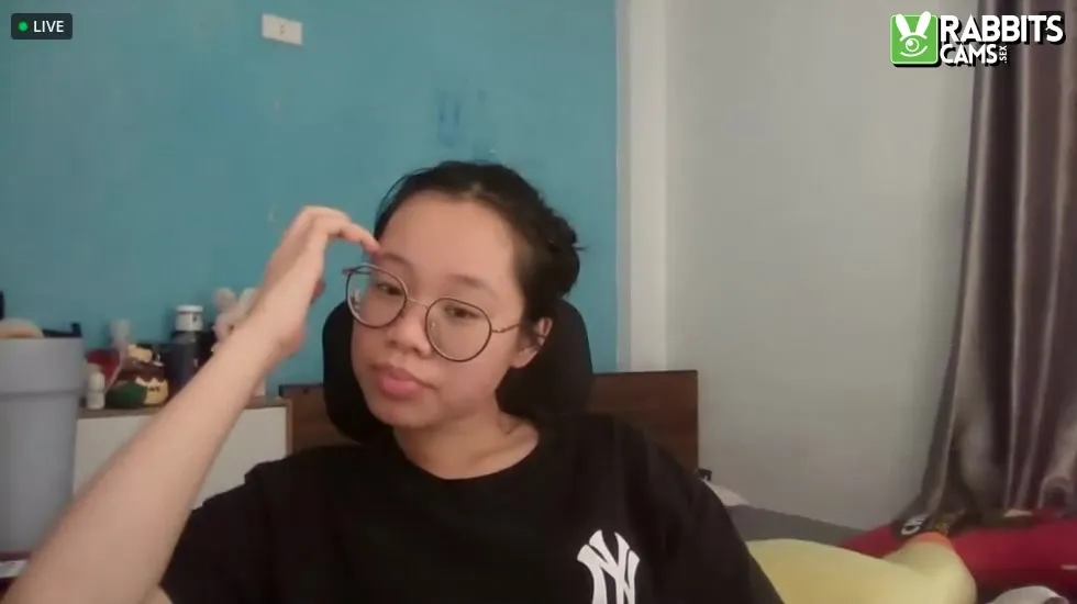 Artiest HinoMi Video 1