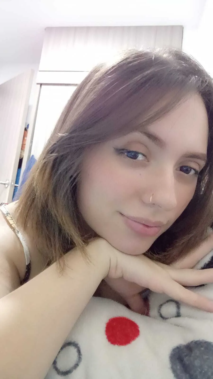 Performer Ninnamay Photo 2