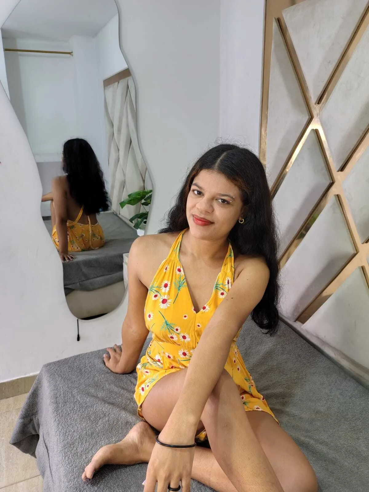 Darsteller Adharaasm Foto 7