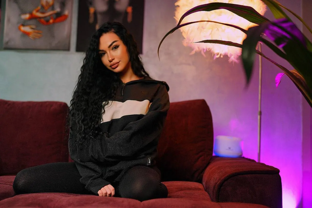 Utøver Sasha_Lorrenz Bilde 3