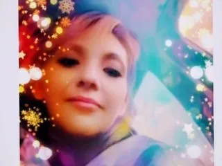 Hazelnut831 profilbild på webbkameramodell