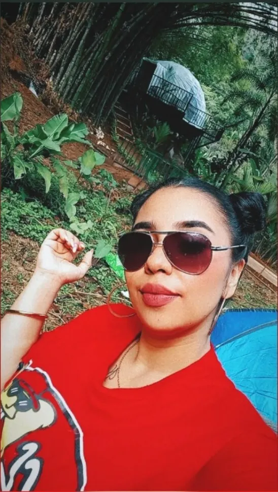 Intérprete AriaClaes Foto 7